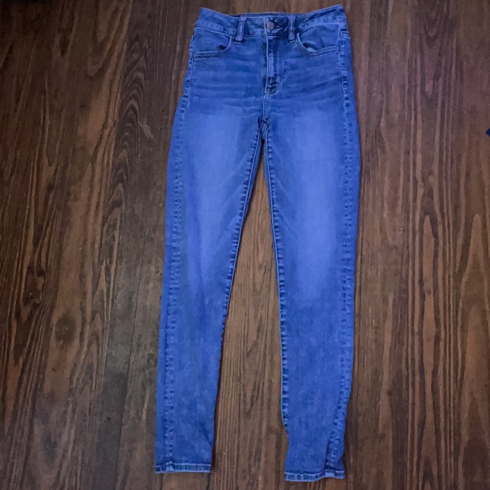Lightly worn. - Picture 3 of 3